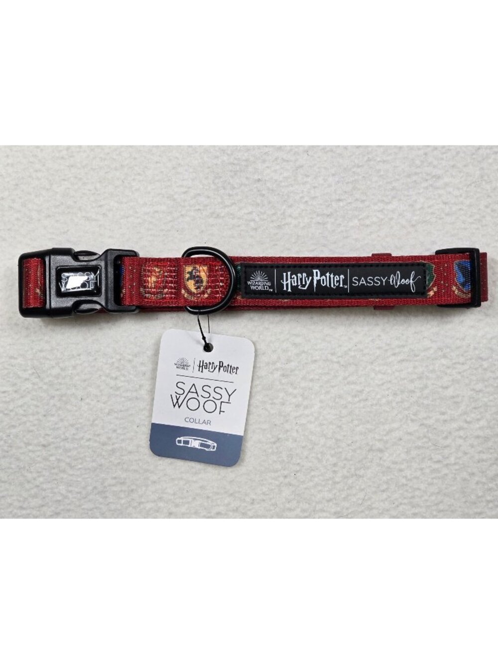 Harry Potter Sassy Woof Dog Collar Large Red With House Crests Adjustable NEW